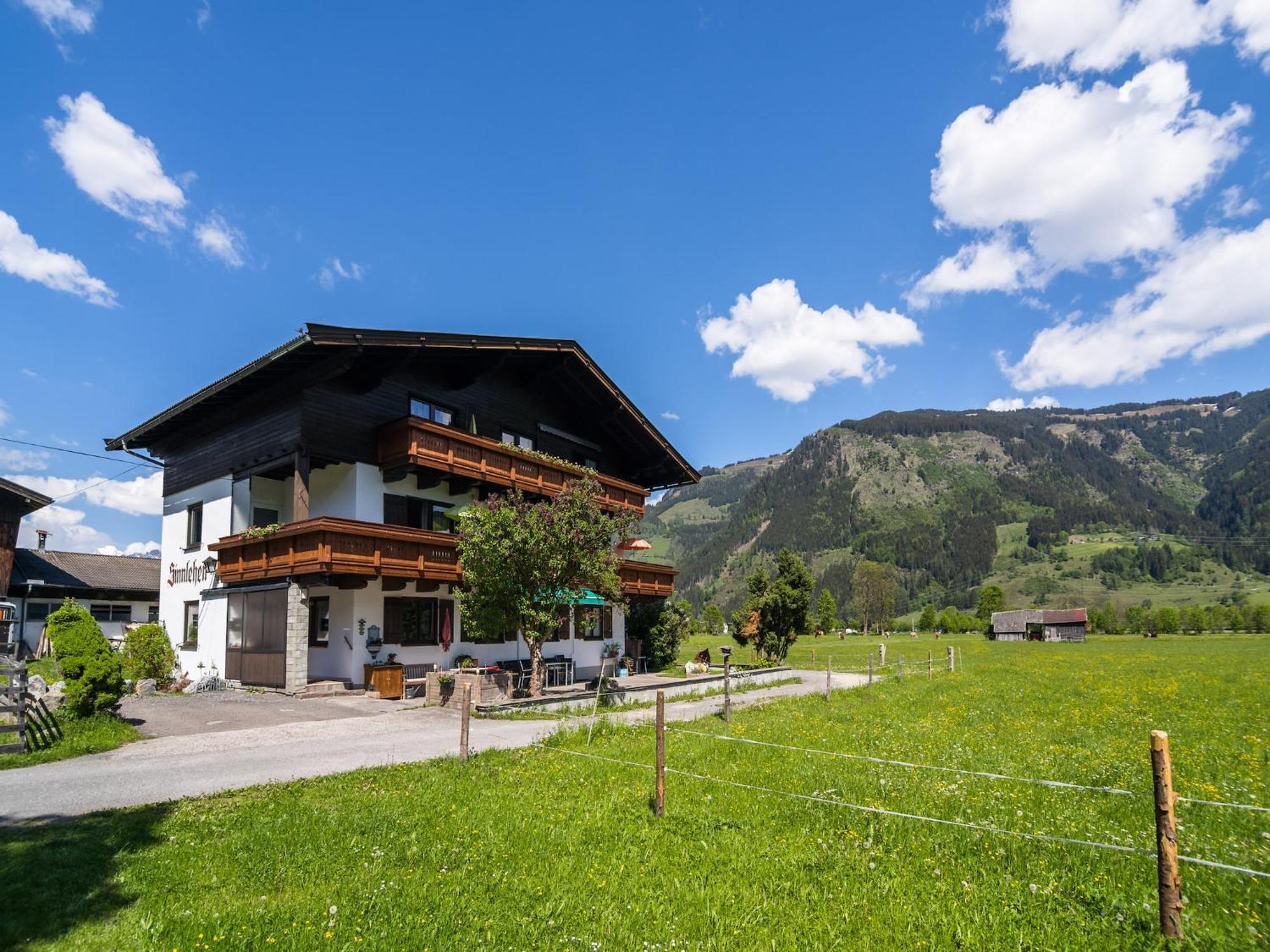 Contemporary Apartment In Maishofen Near Ski Area Exterior foto